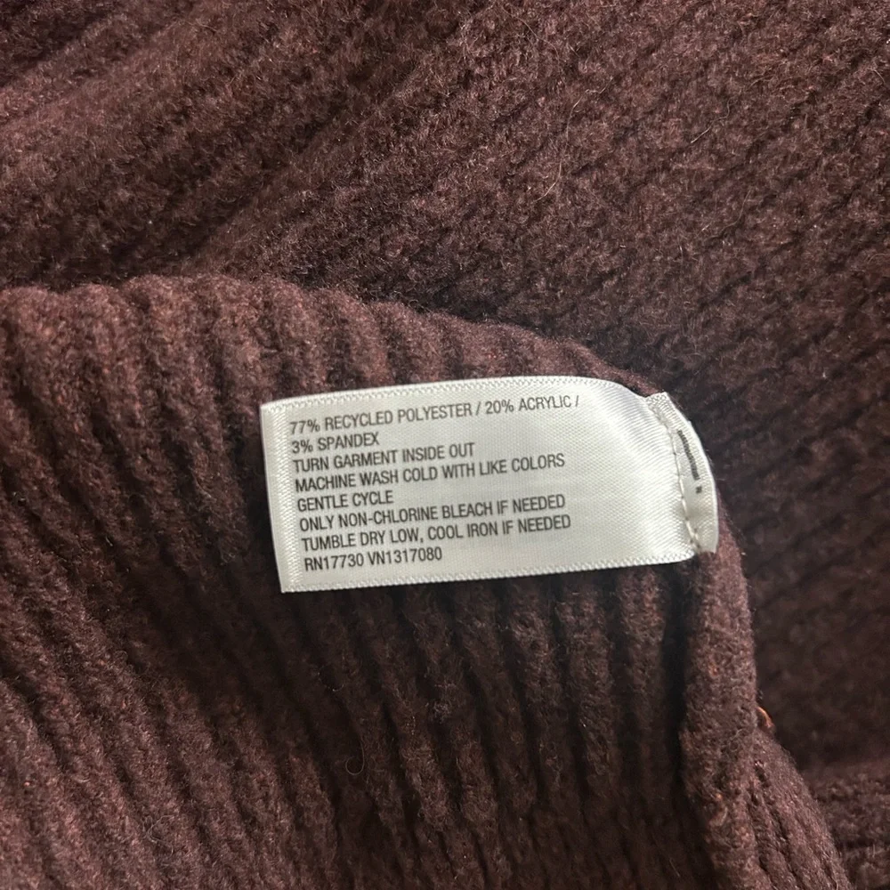 Brown Ribbed Knit Sweater Dress - Picture 4 of 4